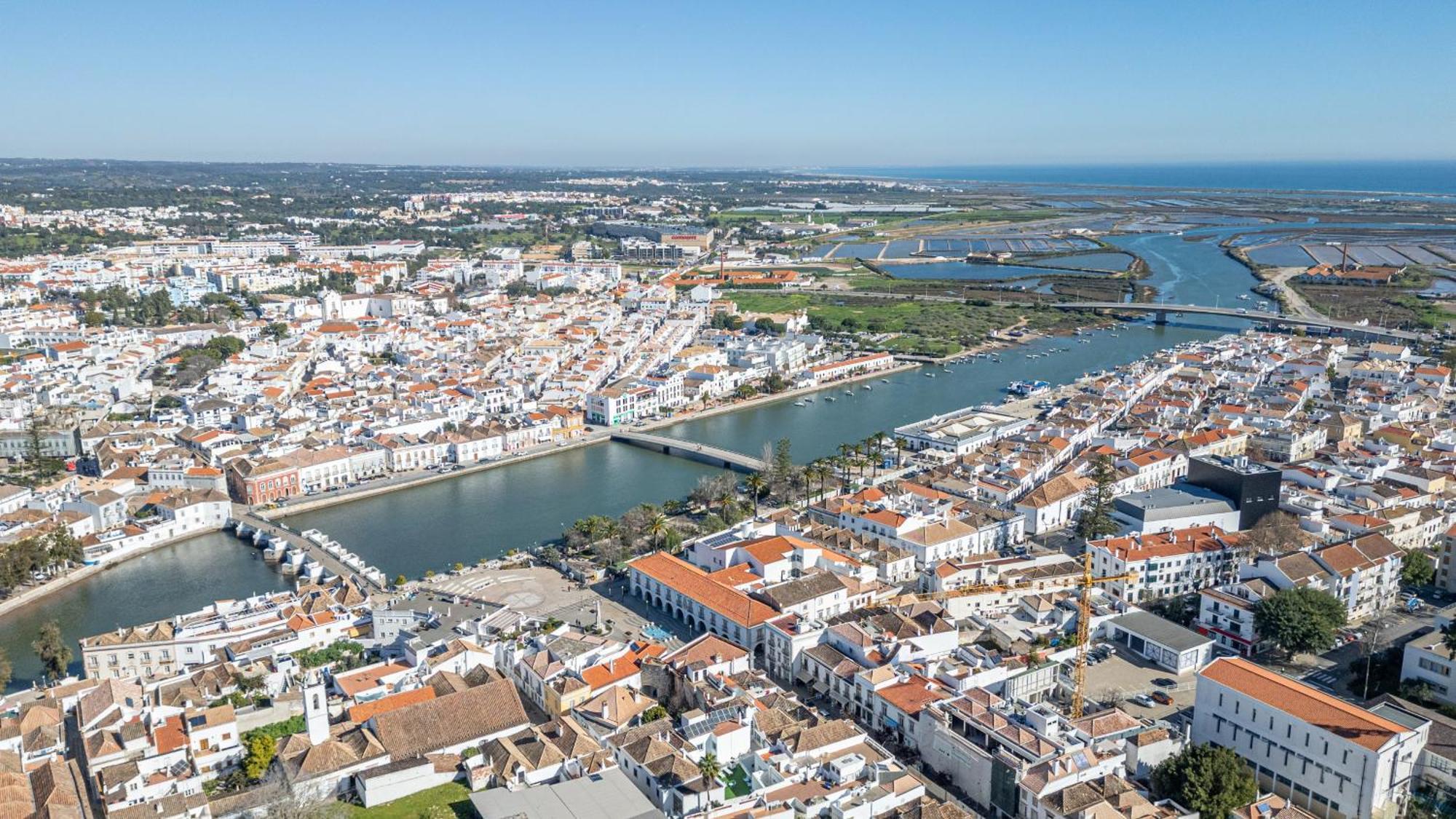 Beautiful Town Centre Townhouse With Shared Pool Villa Tavira Exterior photo
