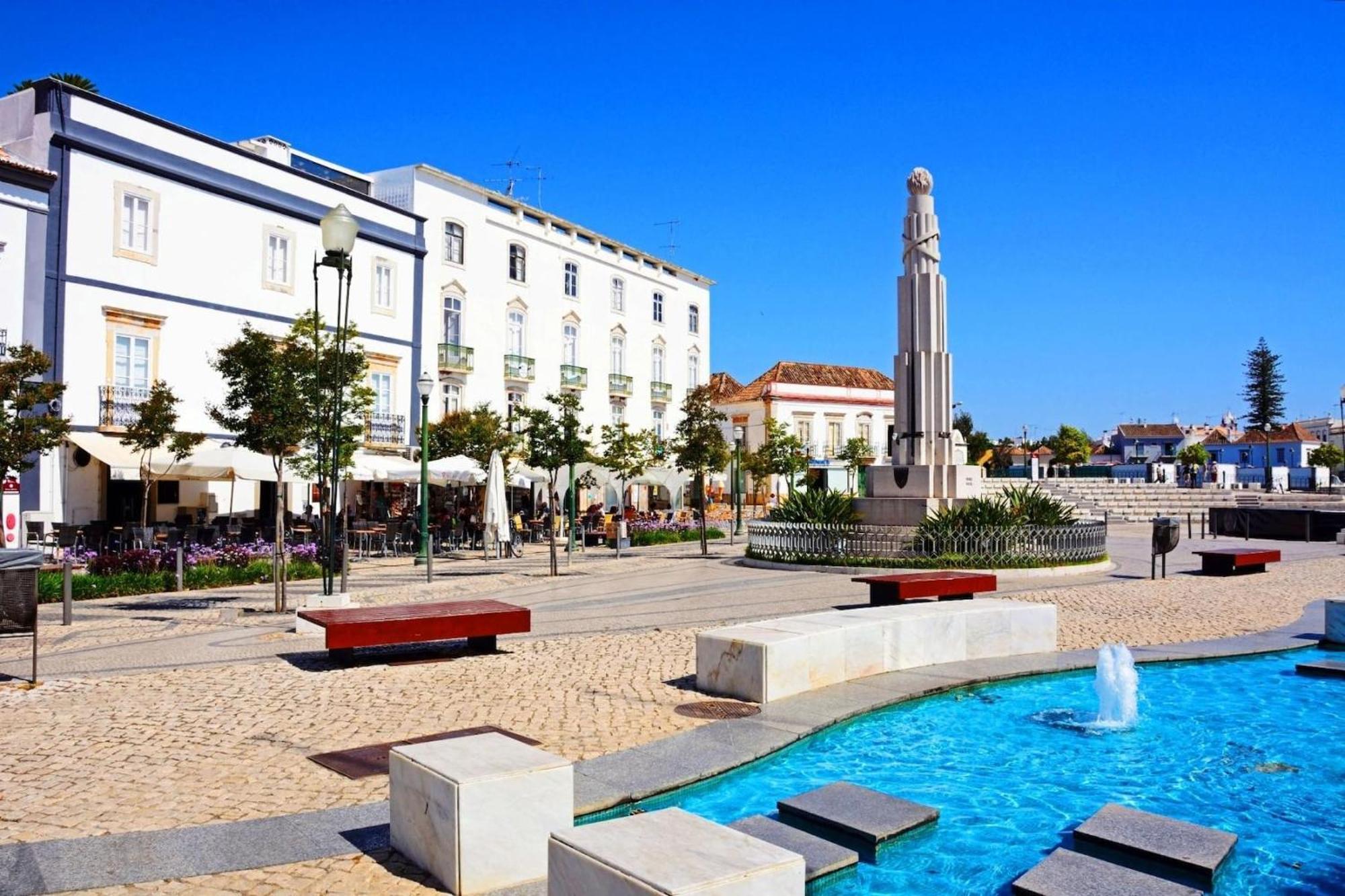 Beautiful Town Centre Townhouse With Shared Pool Villa Tavira Exterior photo