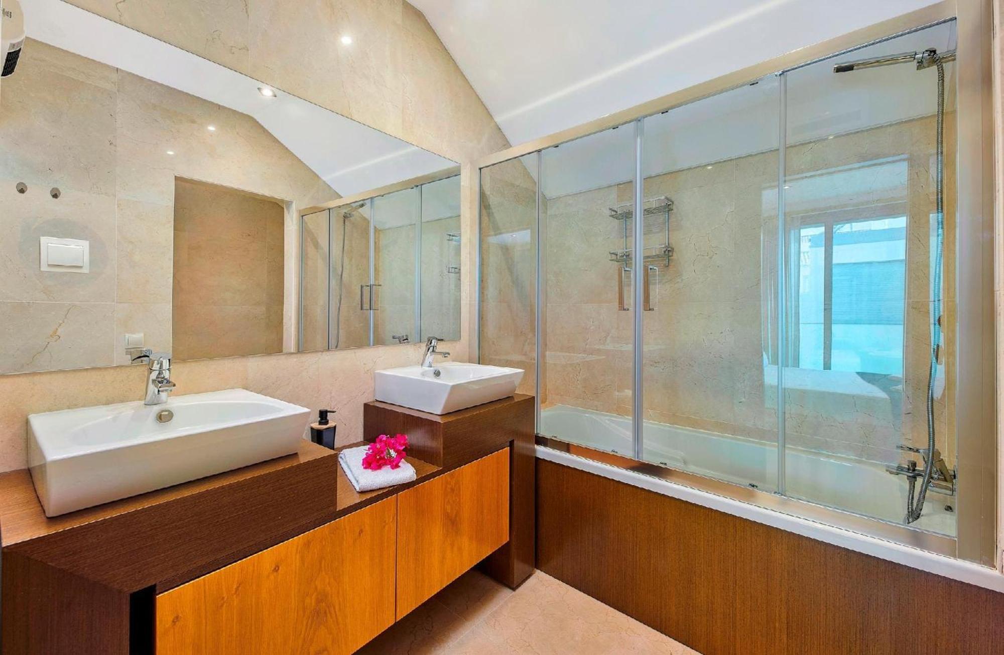 Beautiful Town Centre Townhouse With Shared Pool Villa Tavira Exterior photo